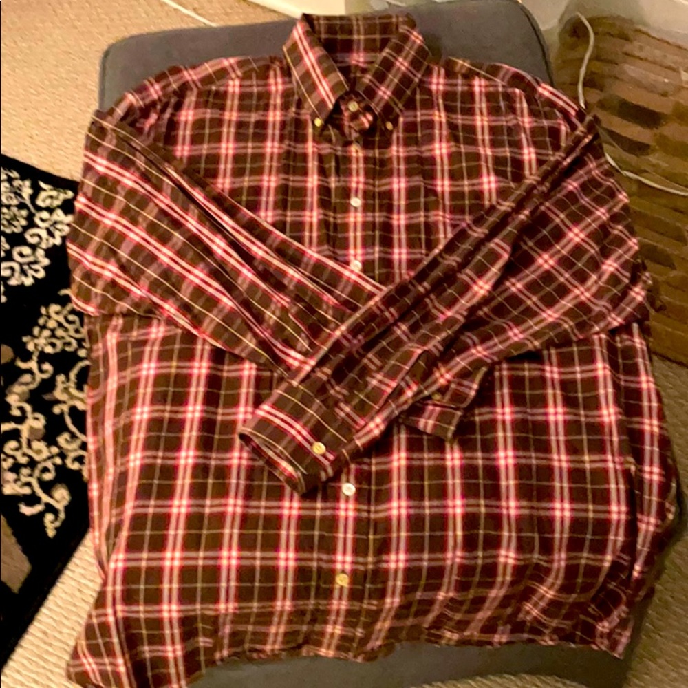 Burberry shirt. XL